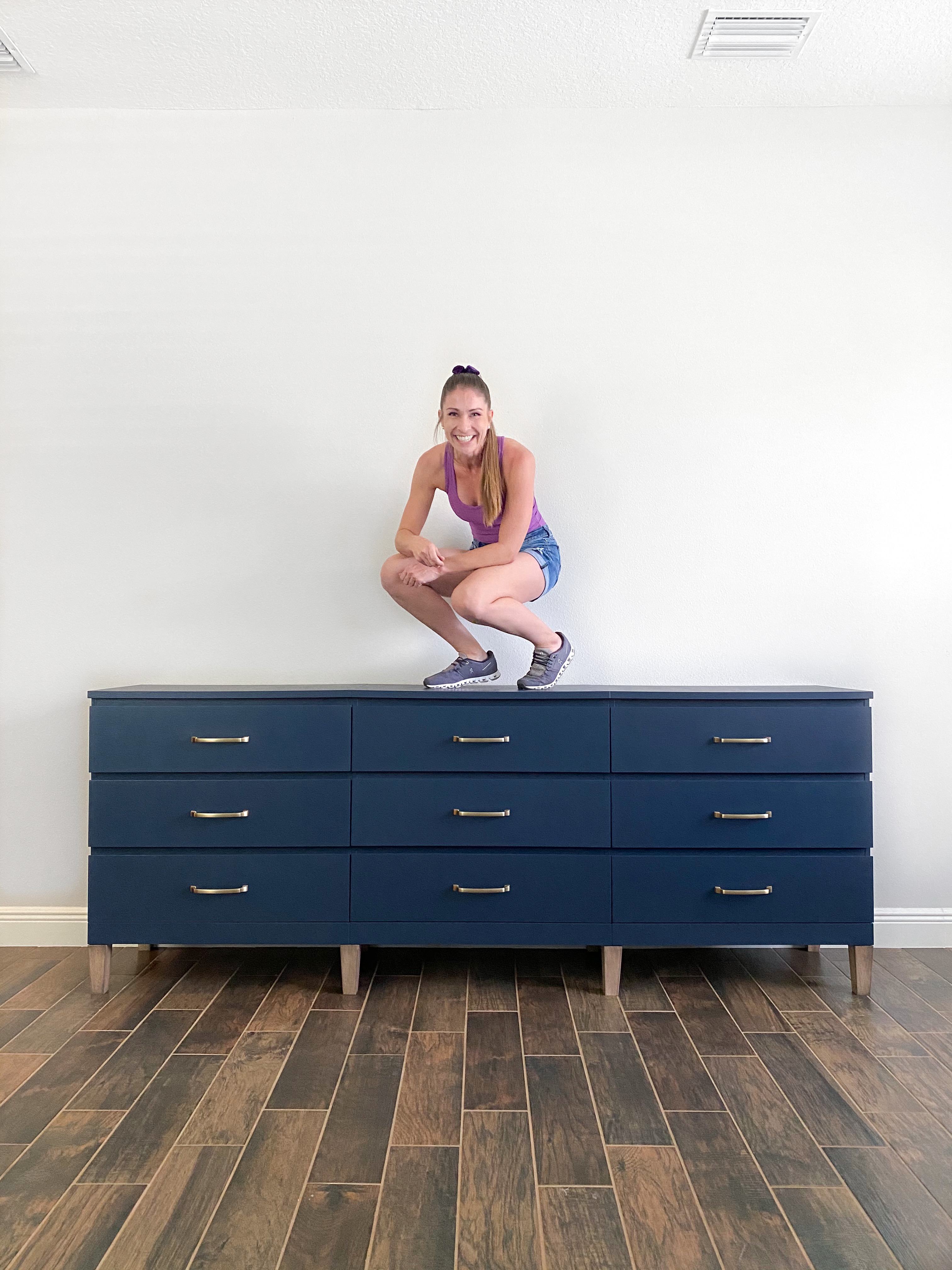 Echt Componeren alledaags How to Create A DIY Dresser | IKEA Malm Dresser Hack